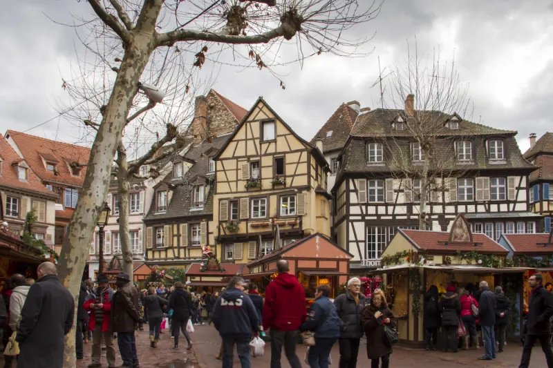 Marche de Noël Place des Dominicains