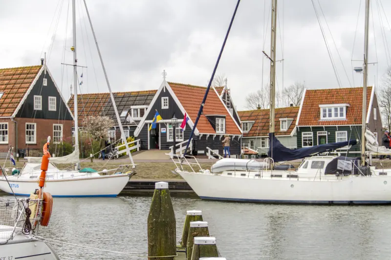 Marken
