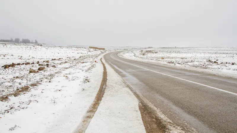 Neige sur la route d'Azrou