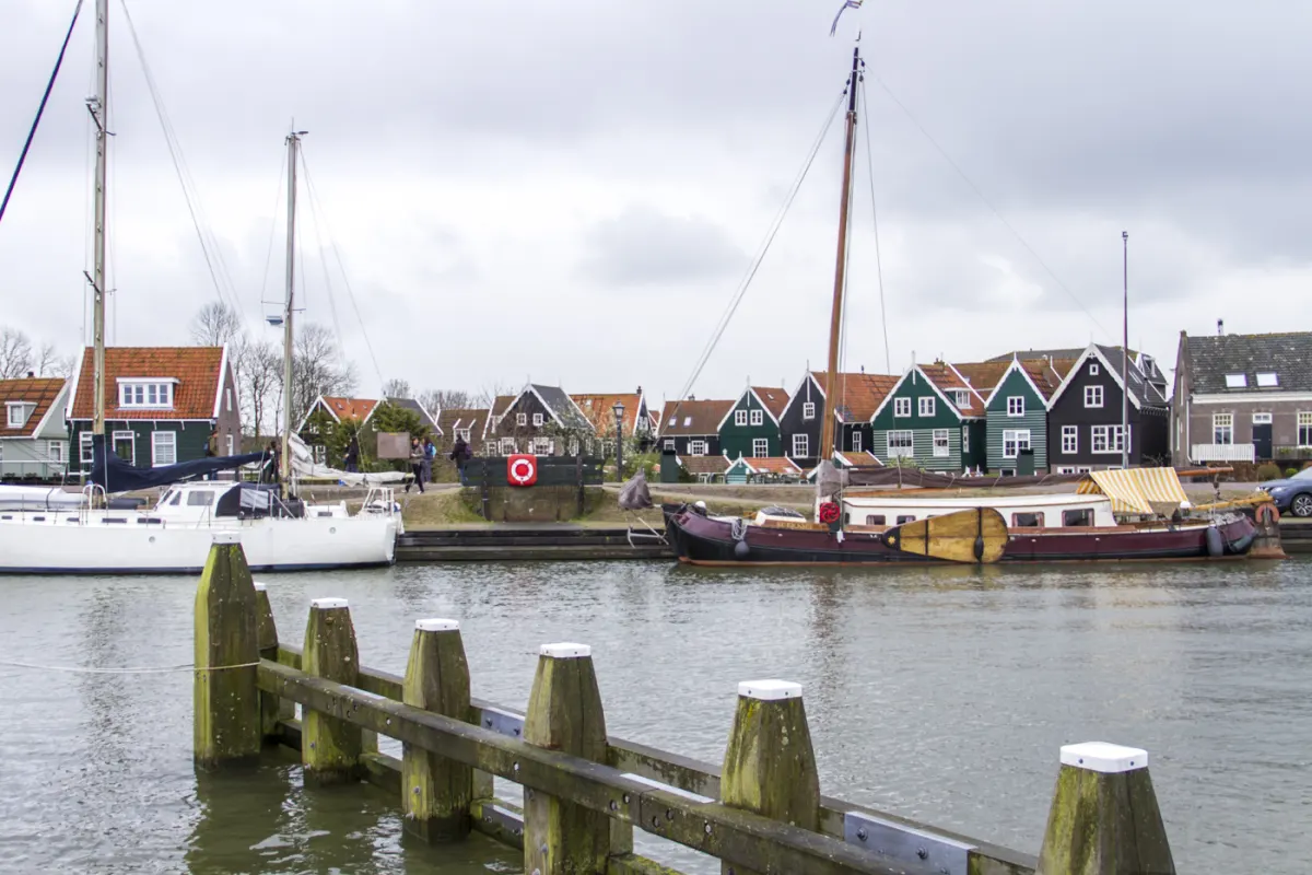 Marken et son port
