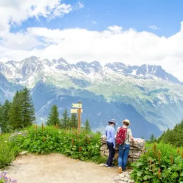 Randonner dans le Mont Blanc, à la découverte des magnifiques paysages qui jouxtent le Montenvers et sa mer de glace. 
Entre…